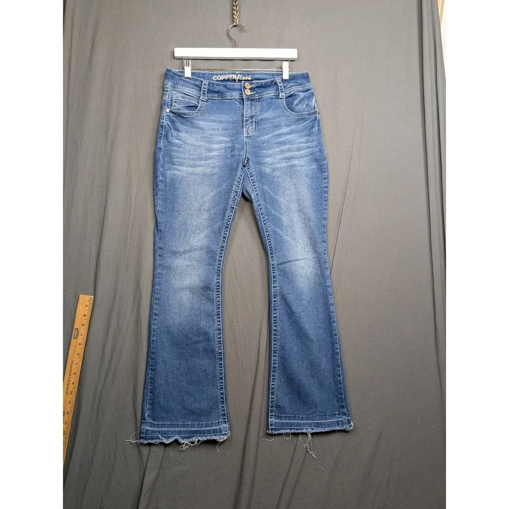 Copperflash Women's Jeans Back‎ Pocket Design Size 10 Curvy Blue Denim